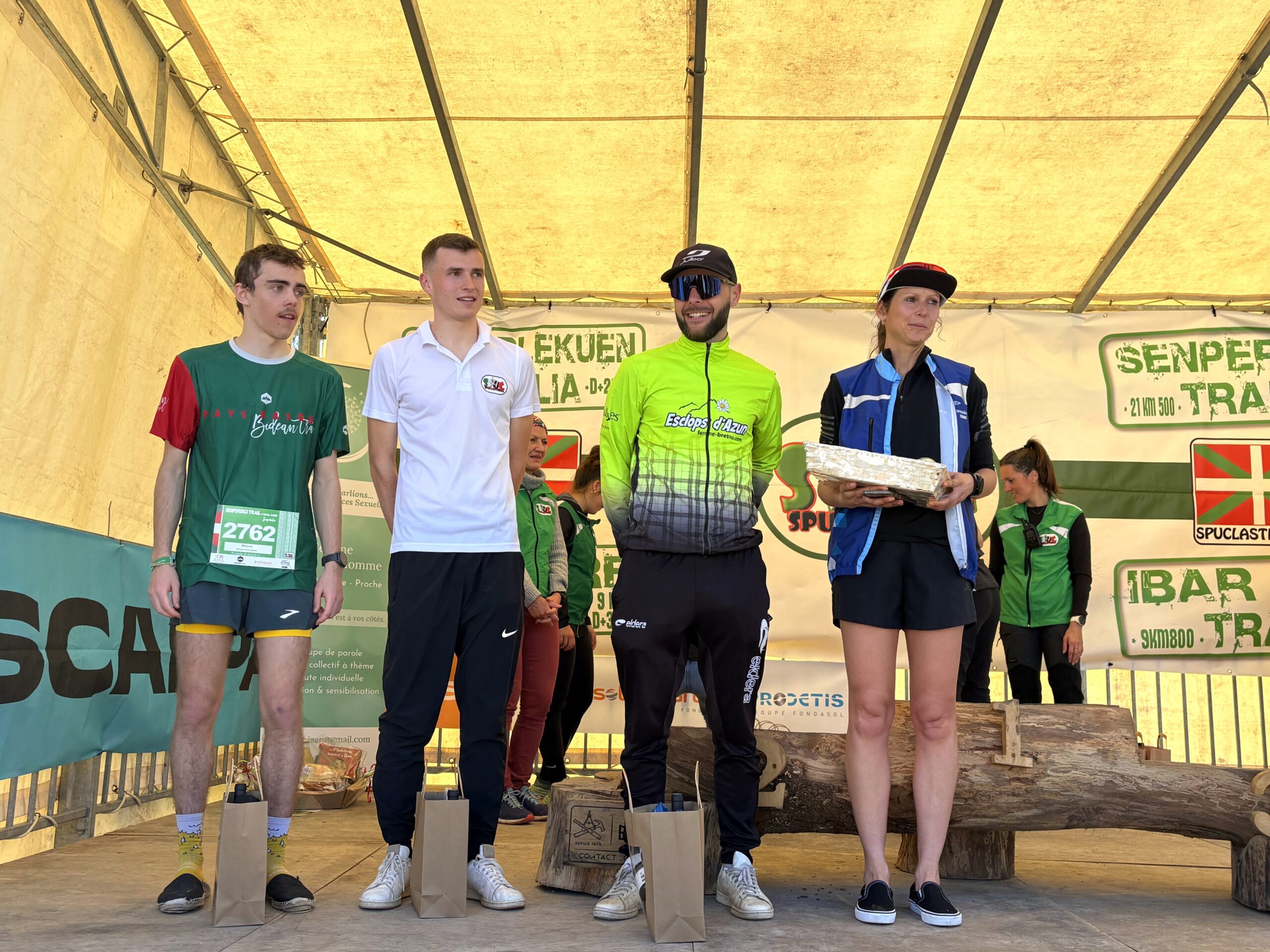 PODIUM DU GOTORLEKUEN ITZULIA